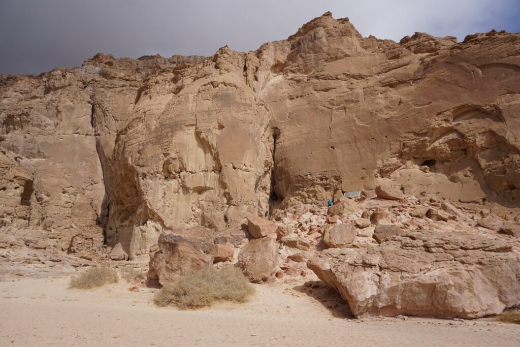 Ancient drawings on the rocks "Chariot", Timna Valley