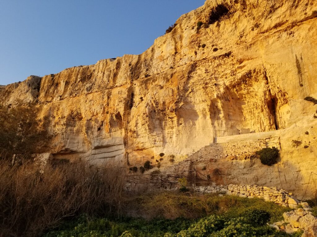 Malta hills
