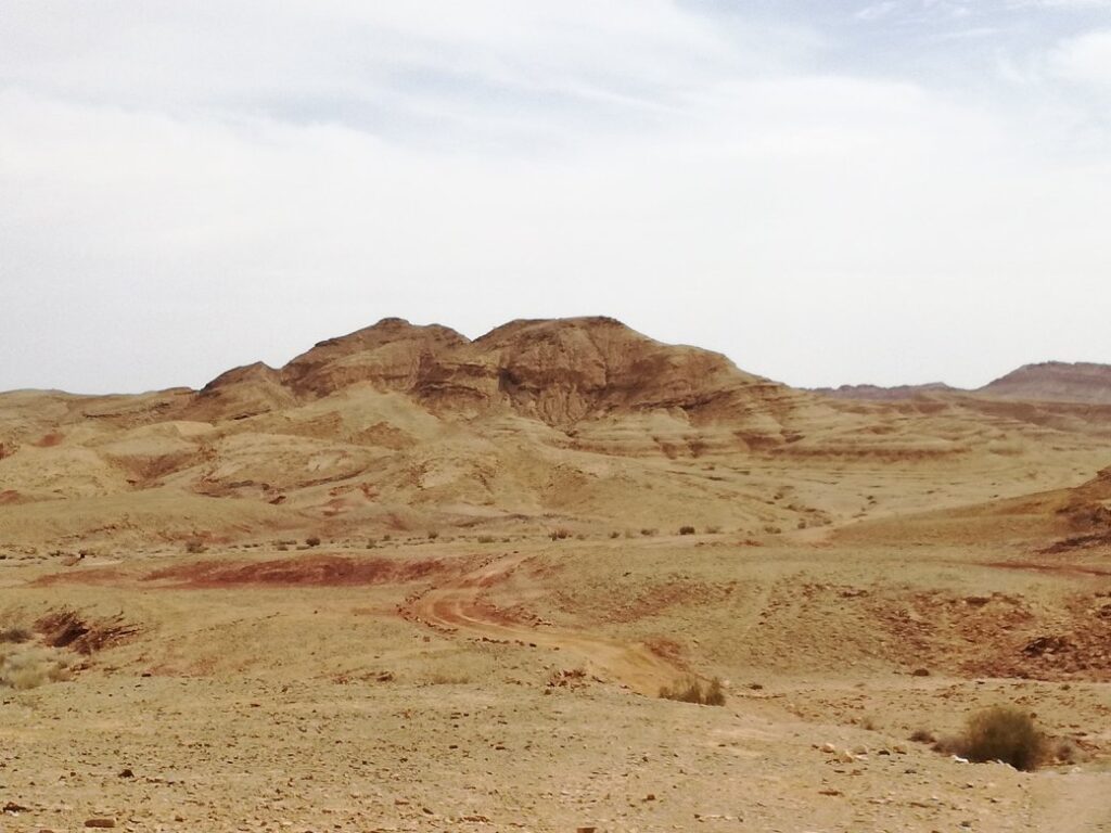Shen Hill, Israel